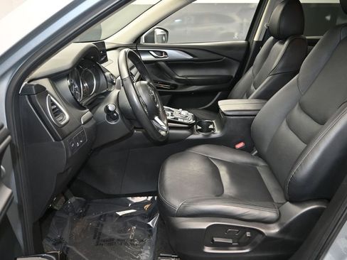 Used 2023 MAZDA CX-9 Touring image 17