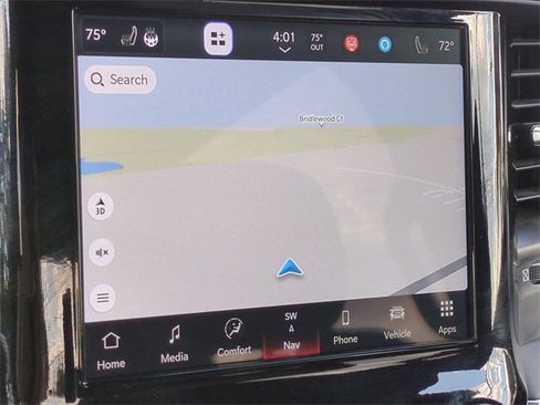 Used 2024 RAM 1500 Laramie image 18