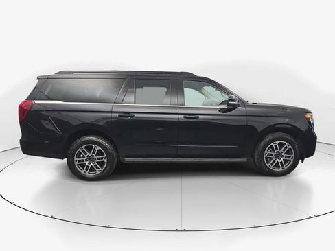 Used 2025 Ford Expedition Max Active image 11