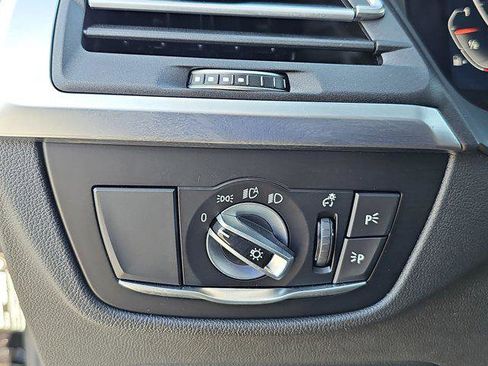 Used 2024 BMW X3 xDrive30i w/ Convenience Package image 28