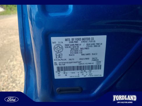 Used 2015 Ford F150 Lariat w/ Equipment Group 502A Luxury AWD/4WD image 25