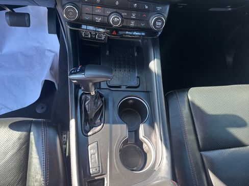 Used 2025 Dodge Durango R/T image 33