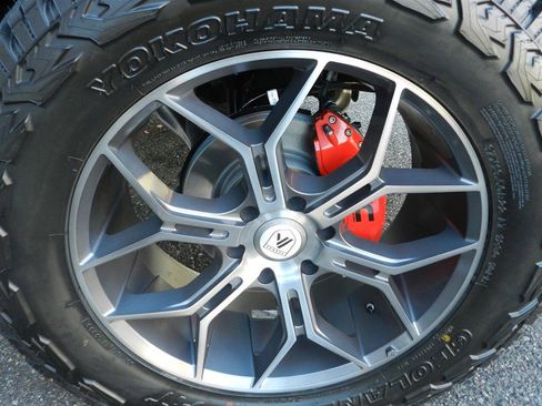 Used 2024 Ford Bronco Outer Banks image 53