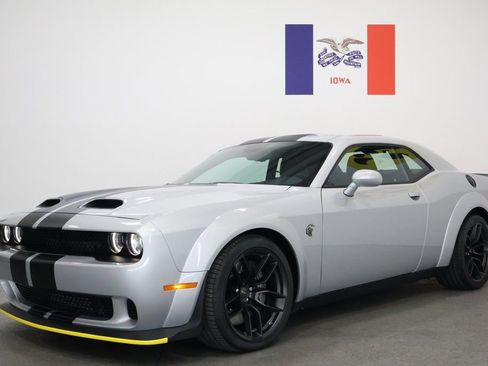 Used 2023 Dodge Challenger SRT Hellcat image 8