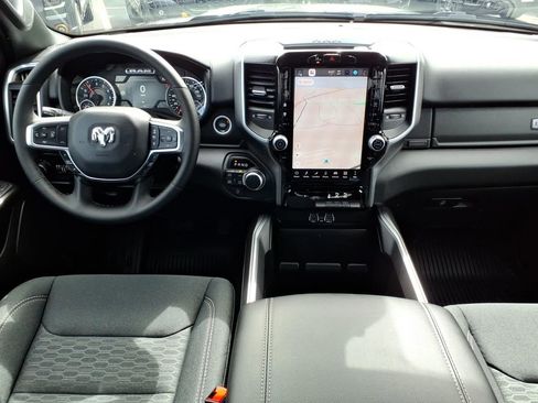 Used 2025 RAM 1500 Big Horn AWD/4WD image 12