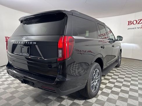 New 2025 Ford Expedition Active image 7