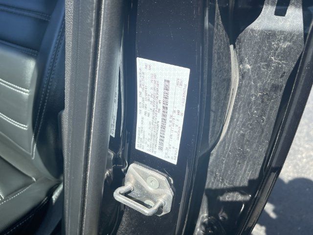 Used 2019 Ford Escape SEL FWD image 33