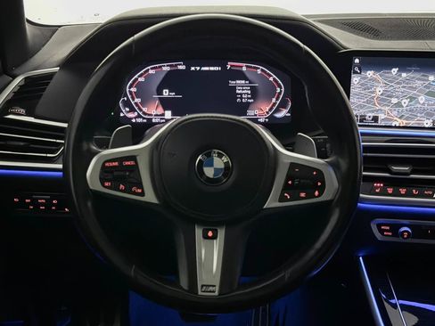 Used 2022 BMW X7 M50i w/ Cold Weather Package AWD/4WD image 33