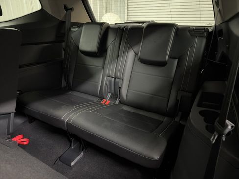 Used 2023 Volkswagen Atlas SEL image 32