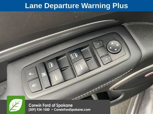 Used 2018 Dodge Durango SRT w/ SRT Interior Appearance Group image 26