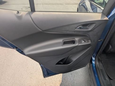 Used 2019 Chevrolet Equinox LT FWD image 10
