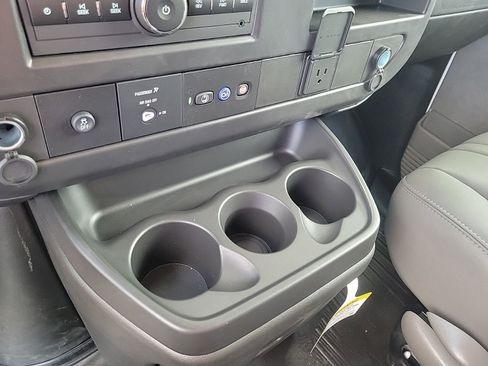 New 2025 GMC Savana 2500 w/ Driver Convenience Package image 36