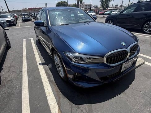 Used 2023 BMW 330i Sedan w/ Parking Assistance Package RWD image 3
