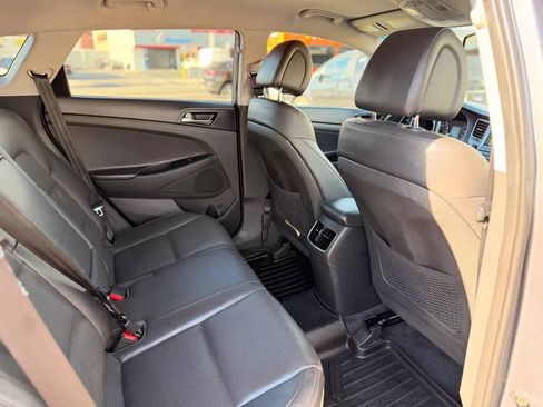 Used 2016 Hyundai Tucson Limited FWD image 34