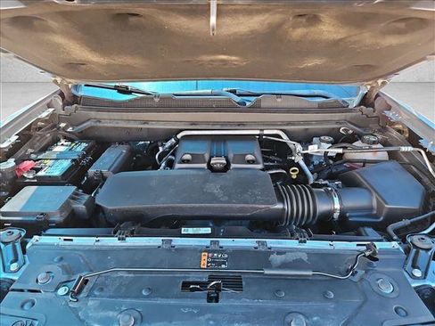 Certified 2023 Chevrolet Colorado ZR2 w/ ZR2 Convenience Package III AWD/4WD image 22
