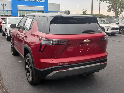New 2026 Chevrolet Equinox LT w/ Safety and Technology Package FWD image 6