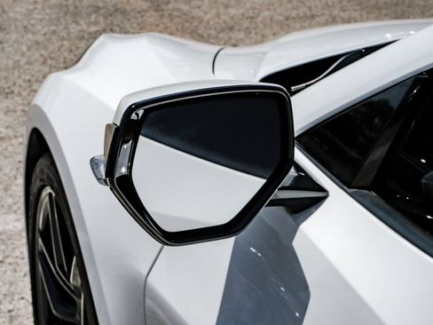 Used 2024 Chevrolet Corvette Z06 RWD image 33