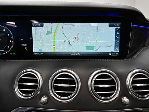 Used 2019 Mercedes-Benz S 63 AMG 4MATIC Cabriolet w/ Driver Assistance Package image 39