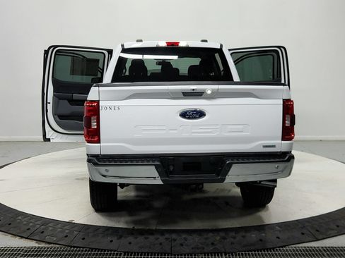 Used 2022 Ford F150 XLT w/ Equipment Group 302A High AWD/4WD image 15