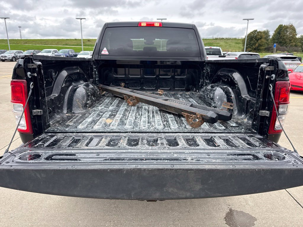 Used 2024 RAM 2500 Big Horn w/ Night Edition AWD/4WD image 30