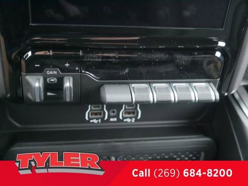 New 2026 RAM 2500 Big Horn image 32