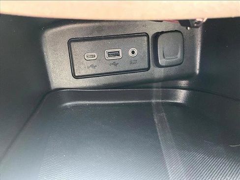 Certified 2020 Chevrolet Equinox LS FWD image 24