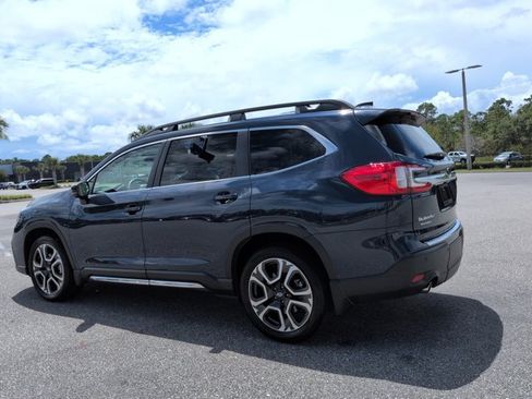 Used 2025 Subaru Ascent Limited w/ Popular Package #1 AWD/4WD image 7