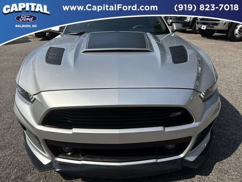 Used 2016 Ford Mustang GT Premium RWD image 10
