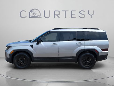 Certified 2025 Hyundai Santa Fe XRT AWD/4WD image 2