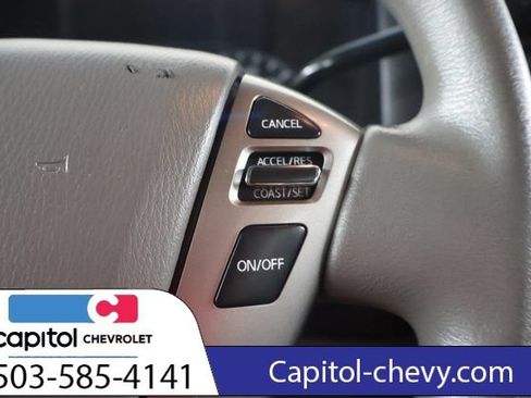 Used 2014 Nissan NV 3500 SV w/ Technology Package RWD image 20