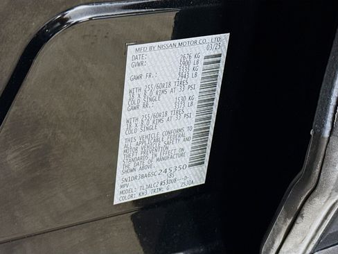 Used 2025 Nissan Pathfinder SV FWD image 38