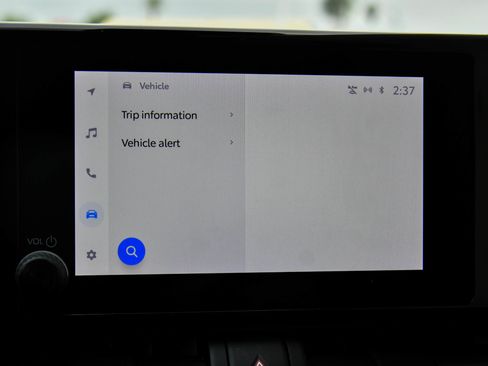 Used 2023 Toyota RAV4 XLE image 23