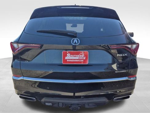 Used 2025 Acura MDX w/ Advance Package image 5