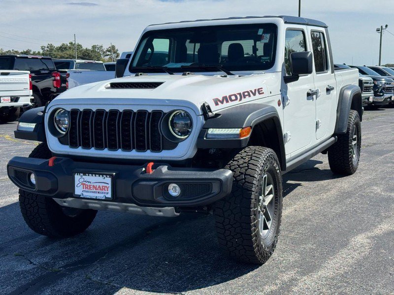 Used 2026 Jeep Gladiator Mojave AWD/4WD image 8