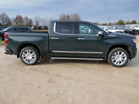 New 2026 Chevrolet Silverado 1500 High Country image 2