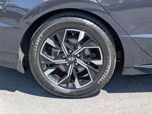 Used 2024 Hyundai Sonata SEL AWD/4WD image 9