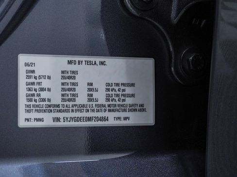 Used 2021 Tesla Model Y Long Range image 37