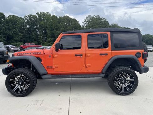 Used 2018 Jeep Wrangler Unlimited Rubicon AWD/4WD image 4