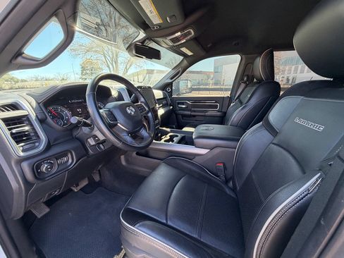 Used 2021 RAM 2500 Laramie image 17