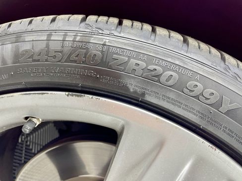 Used 2017 Chevrolet Camaro SS image 11