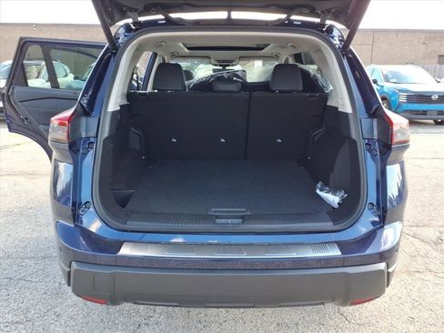 New 2026 Nissan Rogue SV w/ SV Premium Package image 39