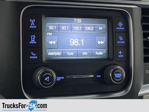 Used 2018 RAM 1500 Classic SLT image 16