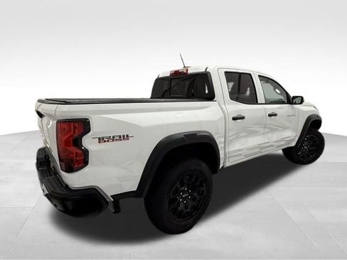 Used 2024 Chevrolet Colorado Trail Boss image 5