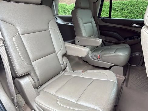 Used 2016 Chevrolet Tahoe LT RWD image 32