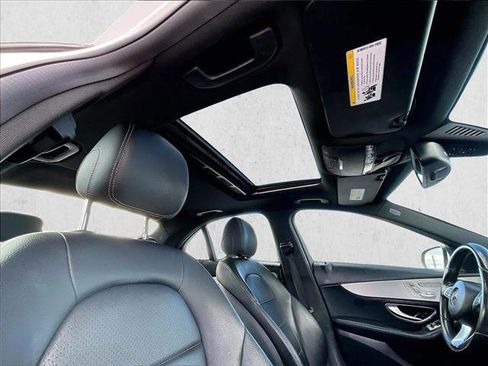 Used 2018 Mercedes-Benz C 300 4MATIC Sedan image 17