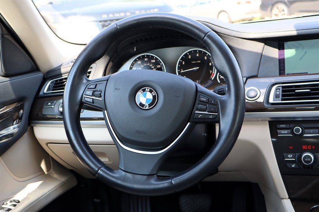 Used 2012 BMW 740Li RWD image 13
