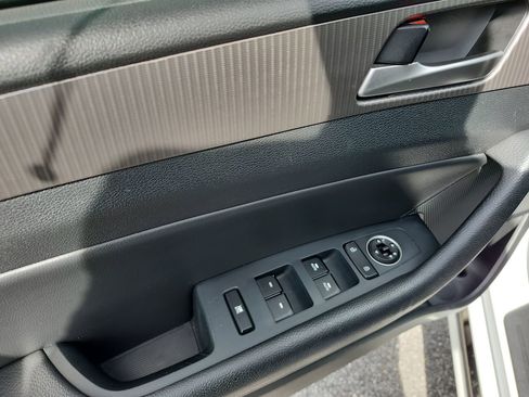Used 2019 Hyundai Sonata Sport image 15