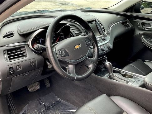 Used 2018 Chevrolet Impala LT FWD image 8
