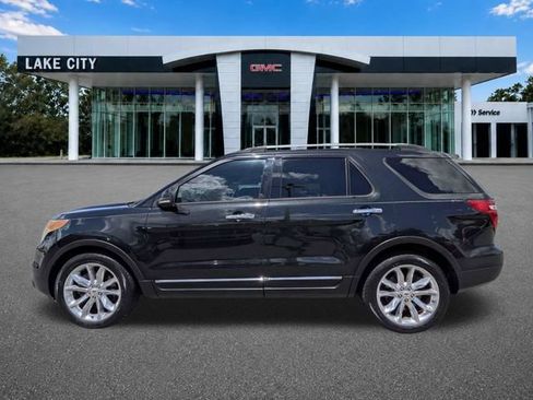 Used 2013 Ford Explorer XLT FWD image 6