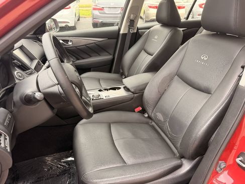 Used 2014 INFINITI Q50 Premium w/ Navigation Package AWD/4WD image 9